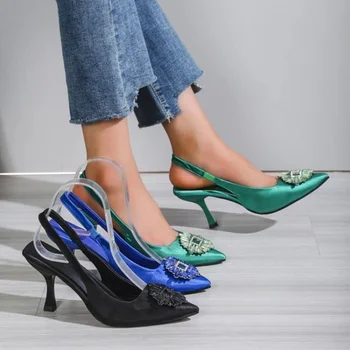 2023 Novo Cristal Fivela de Strass salto Alto Sandálias Apontado Sandálias de Senhoras Sapatos de Casamento Zapatillas Mujer Salto Mulheres
