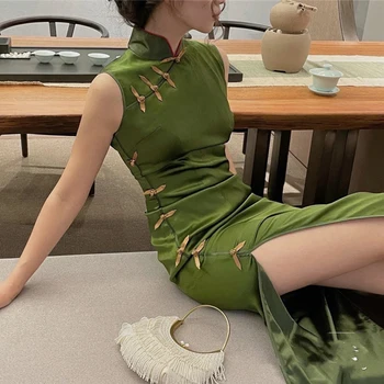 Chinês De Estilo Retro Sem Mangas Senhoras Cheongsam Moda Verão Sexy Dividir Disco Botão Elegante Colar De Pé Vestido Verde