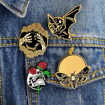 Punk Crânio Padrão de Emblemas de Metal Pins, Broches para as Mulheres, Homens Rosa Flor Abelha Pin de Lapela Mochila Sacos Emblema Jaqueta de Boho Jóias