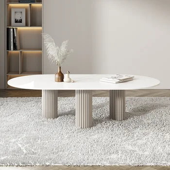 Simples e moderno, sala oval apartamento em mármore de uma mesa de café criativo de madeira maciça mesa de café